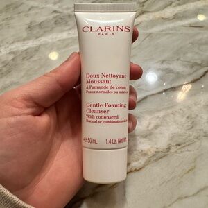 Clarins Gentle Foaming Cleanser - White